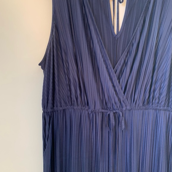 Torrid Pleated Knit Crop Wide Leg Jumpsuit - Picture 5 of 13